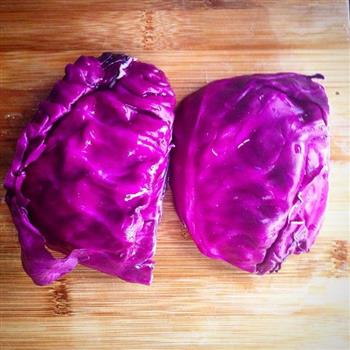 紫甘蓝焖饭的做法图解1