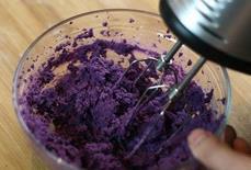 酥皮紫薯派的做法图解3