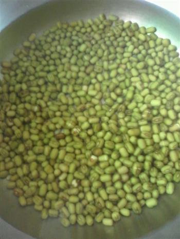 海带绿豆粥的做法步骤1