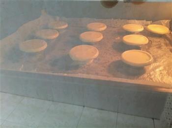 超详细超简单的葡式蛋挞的做法步骤5