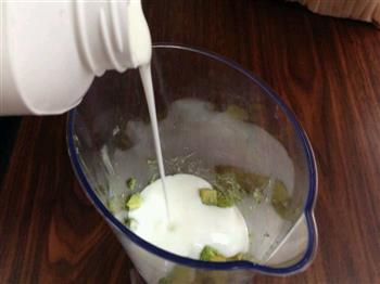牛油果酸奶膏的做法步骤6