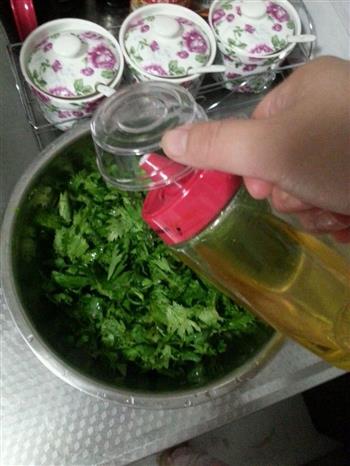 蒸芹菜叶的做法步骤2