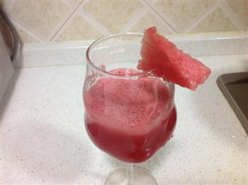 夏日必备饮品-自制西瓜汁的做法步骤4