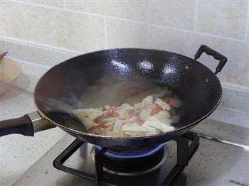 泡红椒杏鲍菇小炒肉片的做法步骤8