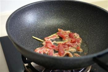 辣味豆芽炒肉的做法步骤3