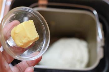 超醇椰浆软面包的做法步骤4