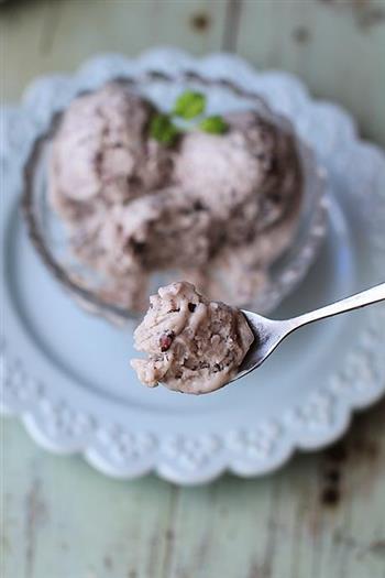榴莲黑糯米椰浆冰淇淋的做法步骤7