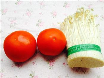 吃过就会爱上-番茄烩金针菇的做法步骤1
