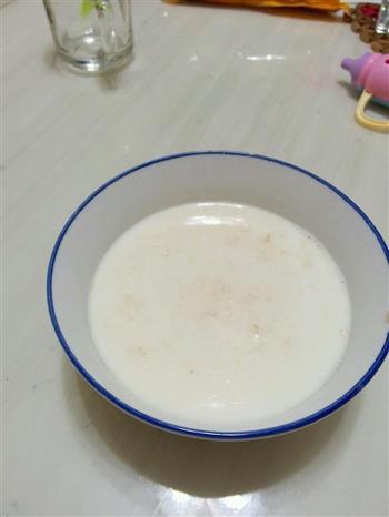 超简单营养的牛奶燕麦粥的做法步骤3