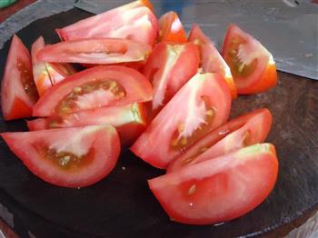 冰爽椰浆西红柿的做法图解3