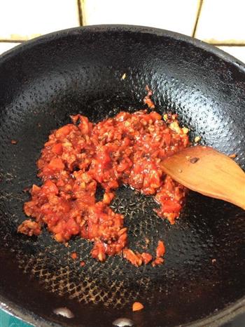 肉末香菇番茄意大利面的做法图解4