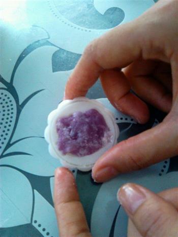 紫薯冰皮月饼的做法图解6