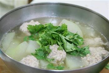 天津家常菜-猪肉冬瓜丸子汤的做法步骤6