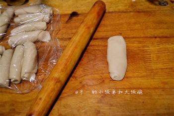 鲜肉榨菜月饼的做法步骤10