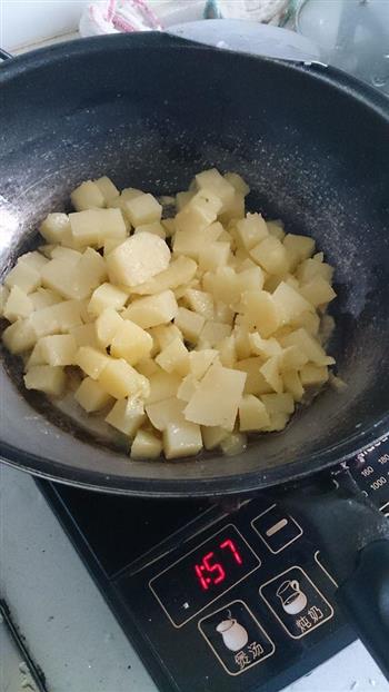 人气馋嘴小零食-锅巴土豆的做法步骤3