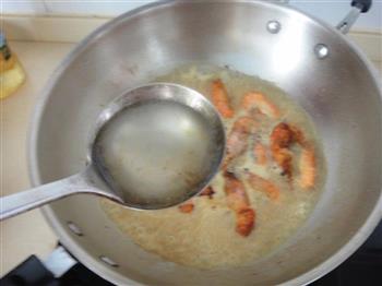 椰浆咖喱虾的做法步骤10