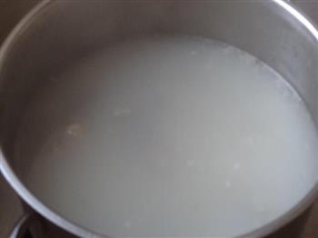 百合大米酥梨粥的做法步骤10