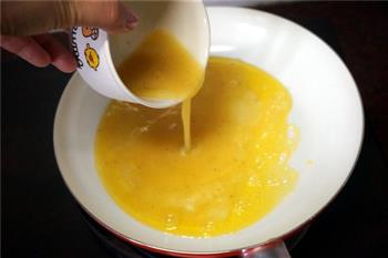 黄油辣紫菜蛋卷的做法步骤7