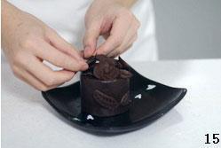 巧克力五瓣花蛋糕的做法图解15