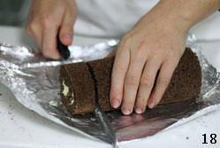 黑白巧克力蛋糕卷的做法步骤18