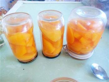 黄桃罐头的做法步骤6
