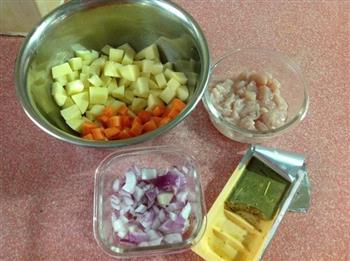 咖喱鸡肉土豆饭的做法步骤3