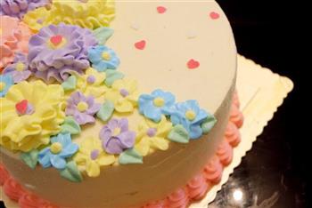 “花开富贵”生日蛋糕的做法步骤7