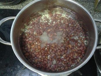 祛湿消肿-红豆薏米粥的做法步骤2
