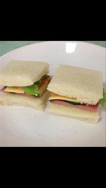 简单三明治的做法步骤2