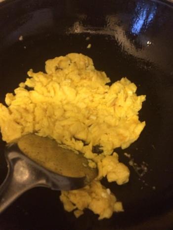洋葱炒鸡蛋的做法步骤4