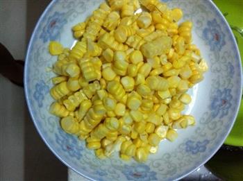 豆角炒玉米粒的做法步骤2