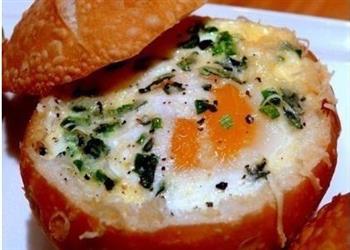 鸡蛋面包盅的做法图解4