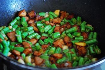 豆角土豆焖饭的做法步骤3