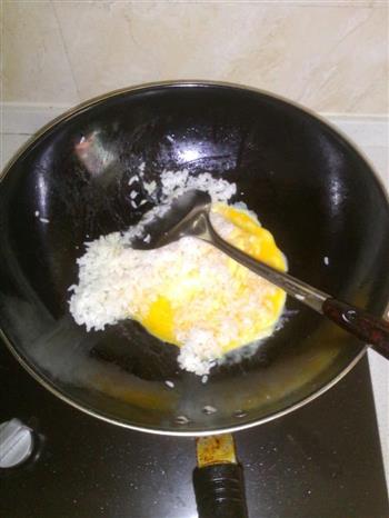 火腿蛋炒饭的做法步骤4