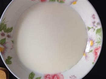 无油煎奶香馒头片的做法步骤2