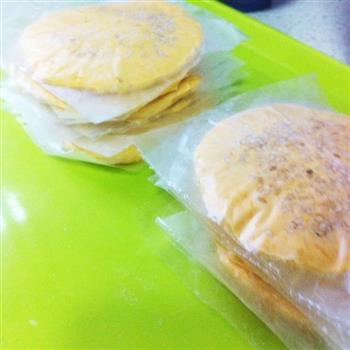酥香芝麻南瓜饼的做法步骤16