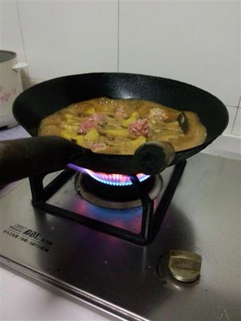 土豆烧肉圆的做法步骤3