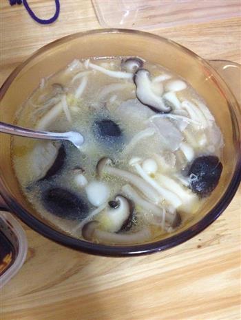 味噌菌菇汤的做法步骤4