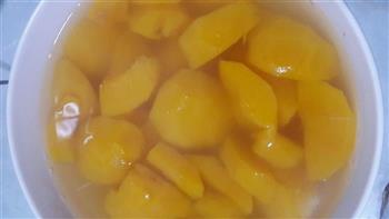 黄桃罐头的做法步骤4