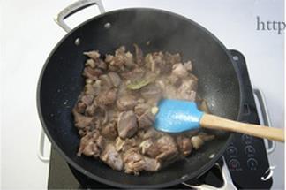 广式羊肉煲的做法步骤5