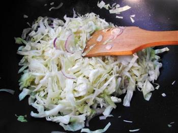 圆白菜焖饭的做法步骤6