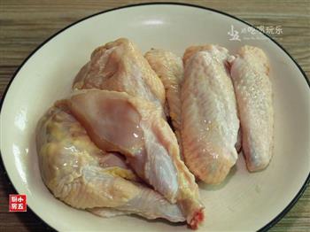 盐煎鸡翅-原汁原味的美味的做法步骤1