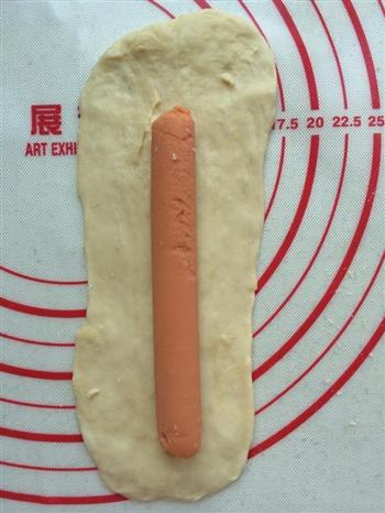 葱香香肠面包-热狗面包卷的做法图解6