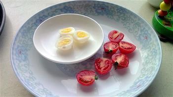 鱼子酱溏心鹌鹑蛋配蔬果沙拉的做法步骤6