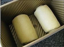 日式甜面包的做法图解8