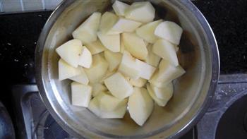 四川土豆烧排骨的做法步骤2
