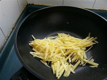 茭白土豆炒肉丝的做法步骤3