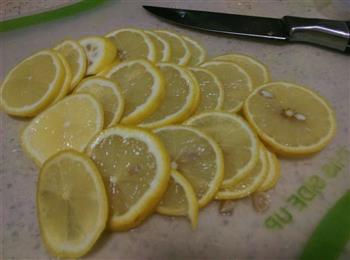 自制柠檬蜜的做法步骤1