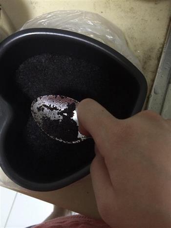 红心火龙果冻芝士蛋糕的做法步骤1