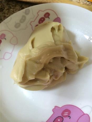 广式蛋黄莲蓉月饼的做法步骤2